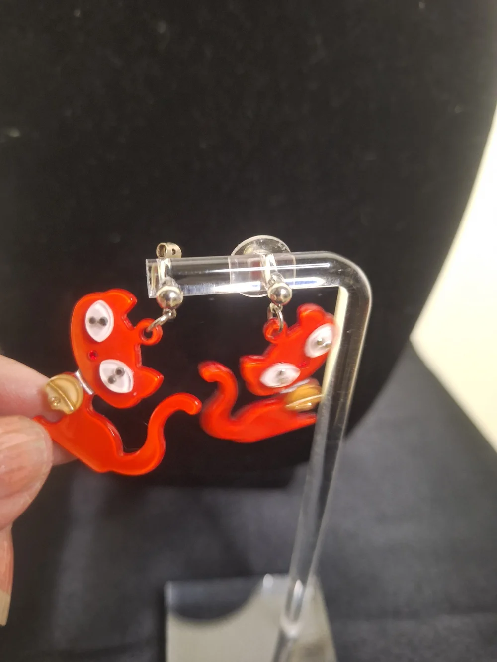 Playful Red Cat Dangle Earrings - Unbranded